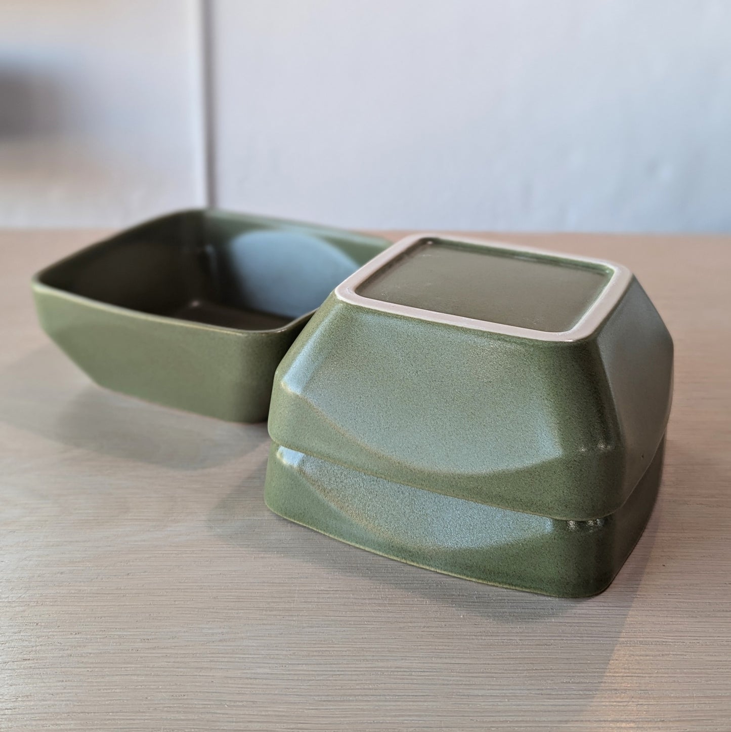 J.D. | Square Bowl