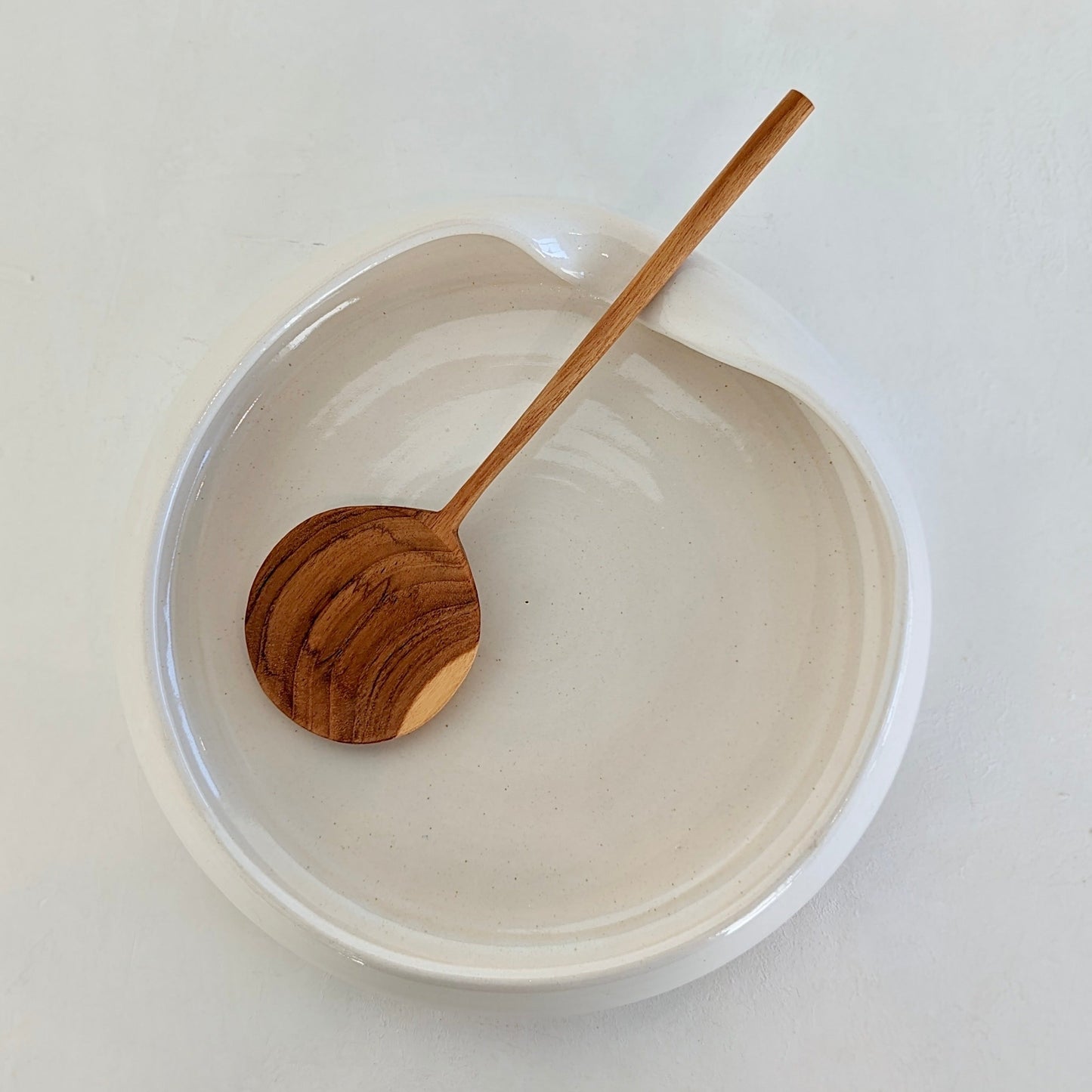 Folded Lip Serving Bowl