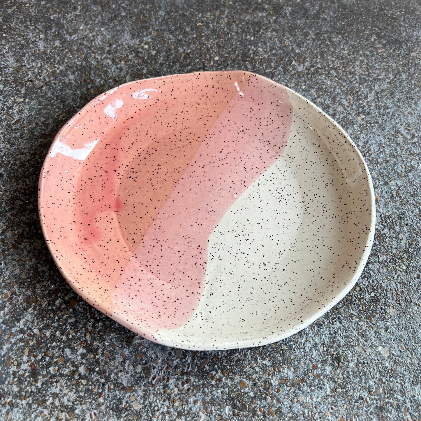 Speckle Slab Plate | Mackenzie