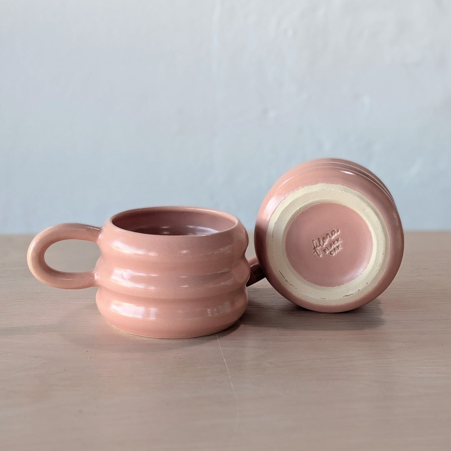 Wiggly Cappuccino Cup | Emma