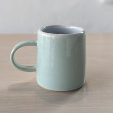Load image into Gallery viewer, Mid century modern coffee cup
