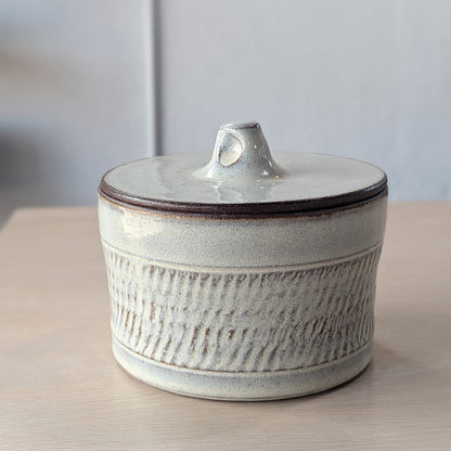 Scott | Large Store Jar