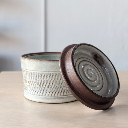 Scott | Large Store Jar