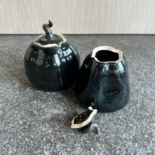 Load image into Gallery viewer, Pumpkin with Lid | Victoria